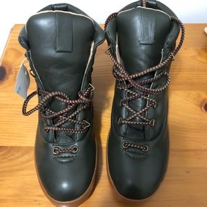 NWT! Joe’s Leather boots Size 10